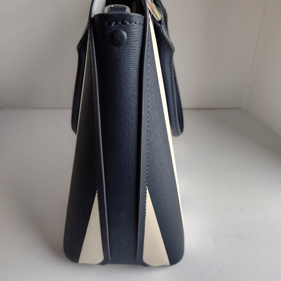 Kate Spade Darcy Pond Navy/White Crossbody Handbag - Picture 6 of 7